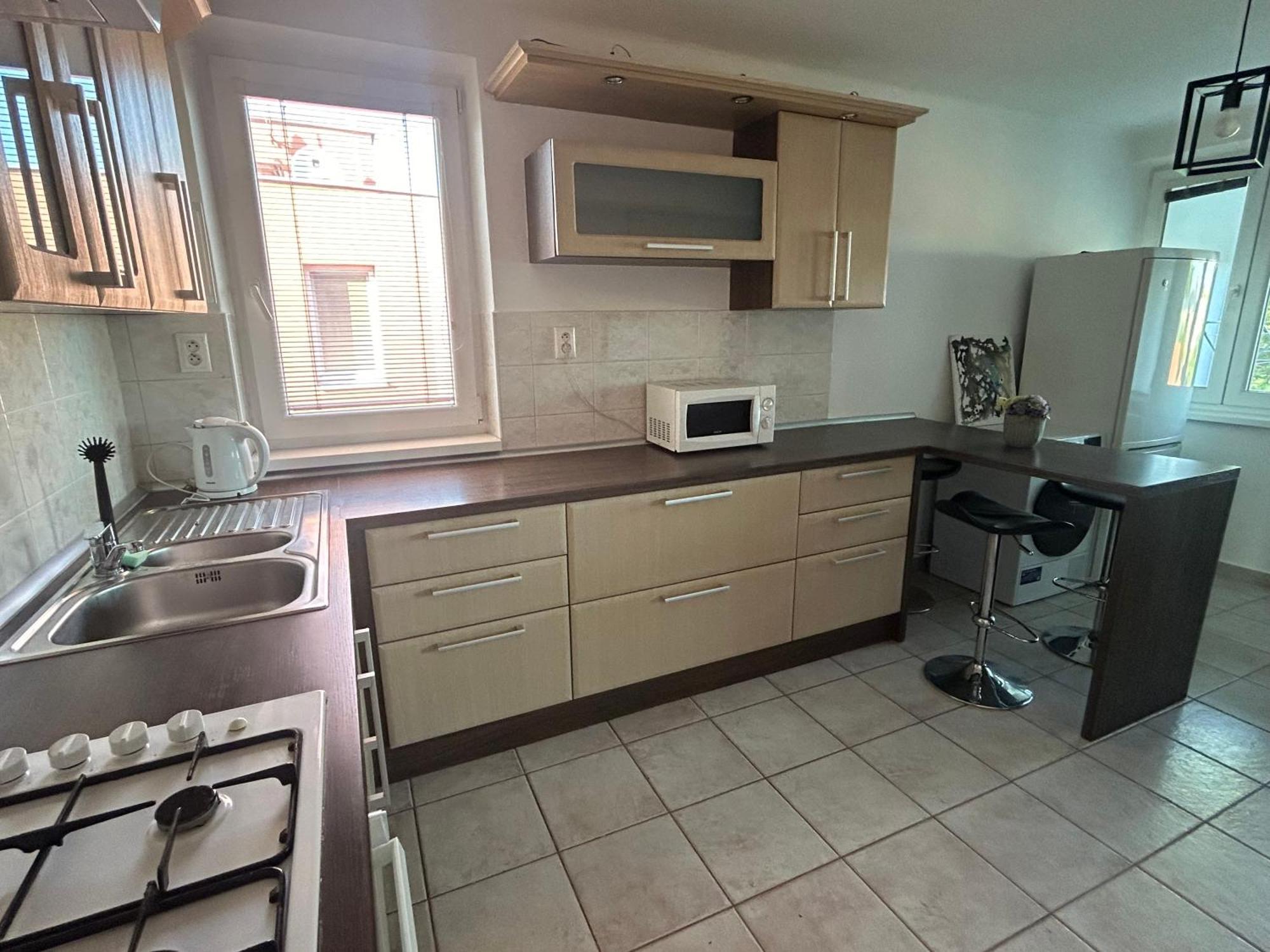 Apartman Rose Dunajská Streda Buitenkant foto